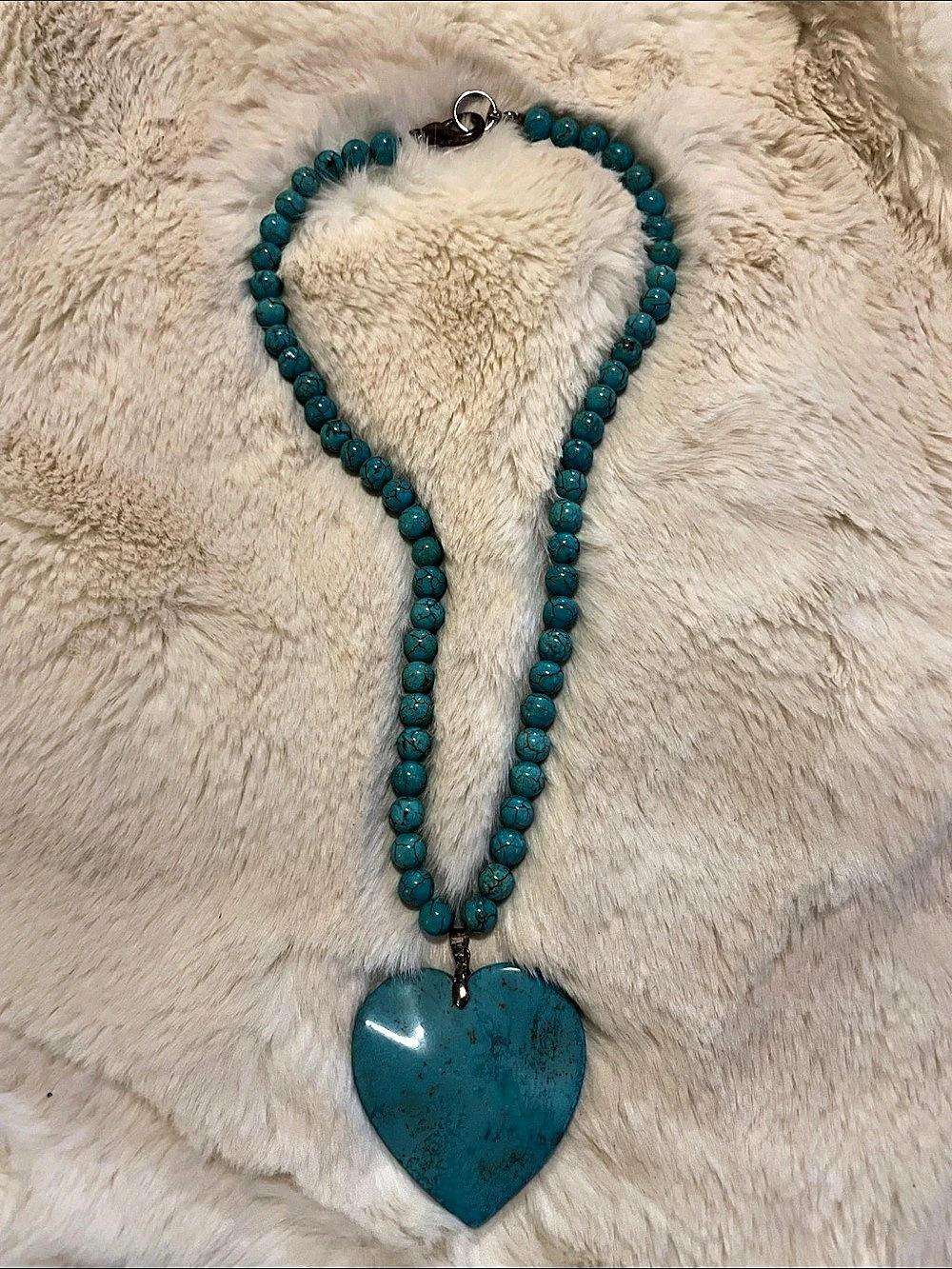 Turquoise Beaded Heart Pendant Necklace